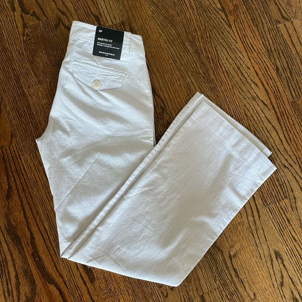 NWT, Banana Republic, Blue & White Striped Martin Fit Pants!